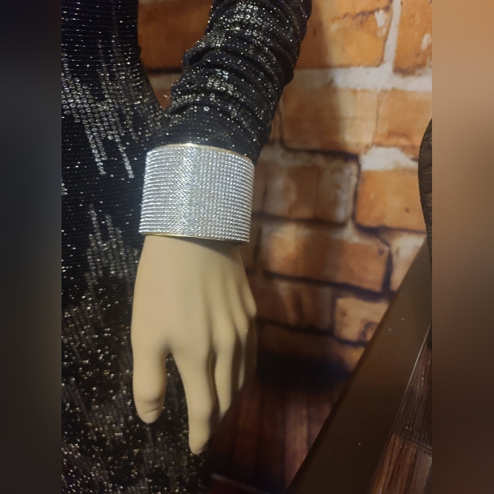 Out in the town outfit - Picture 2 of 4